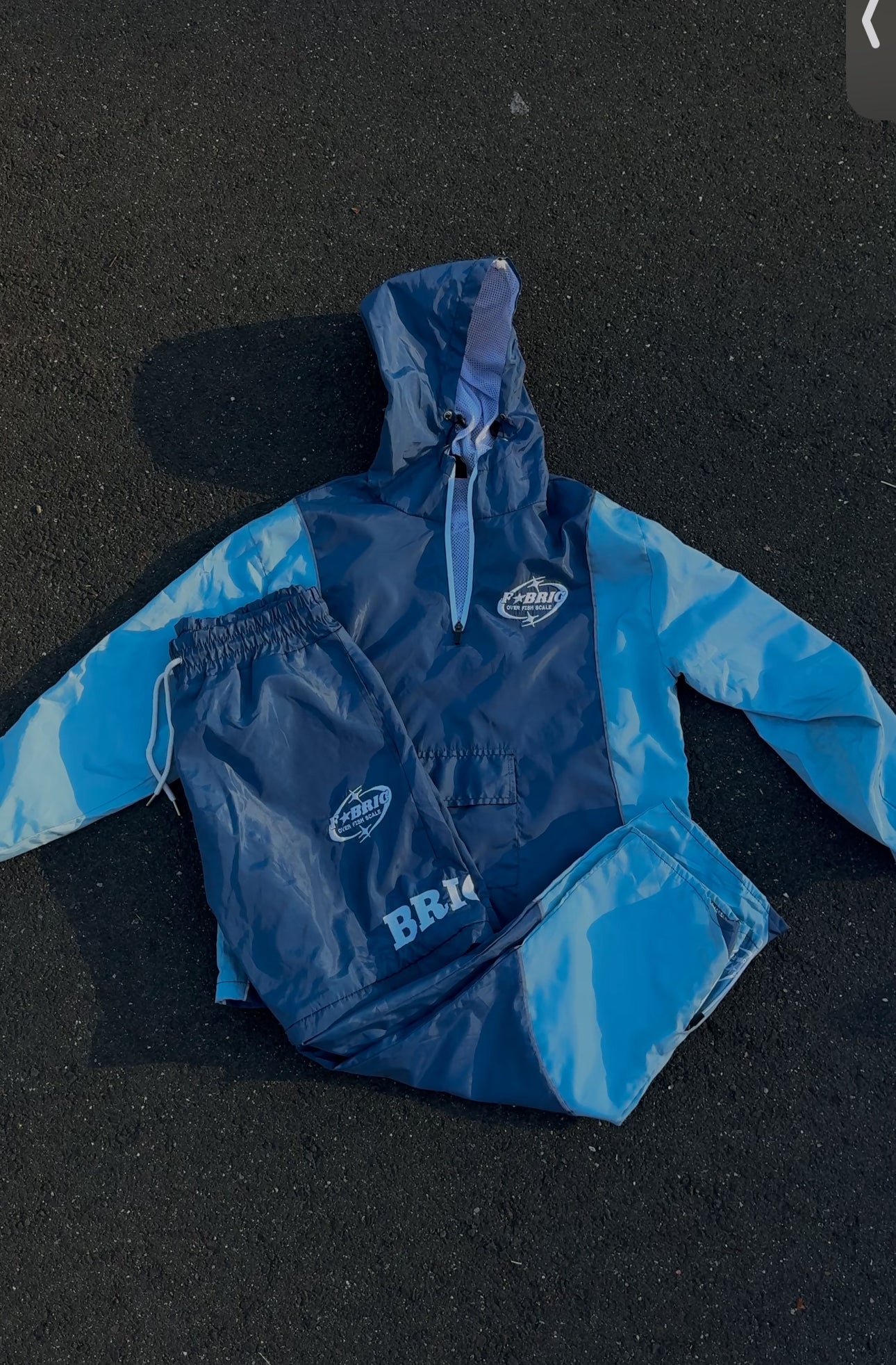 Fabric Over Fish Scale Wind Breakers